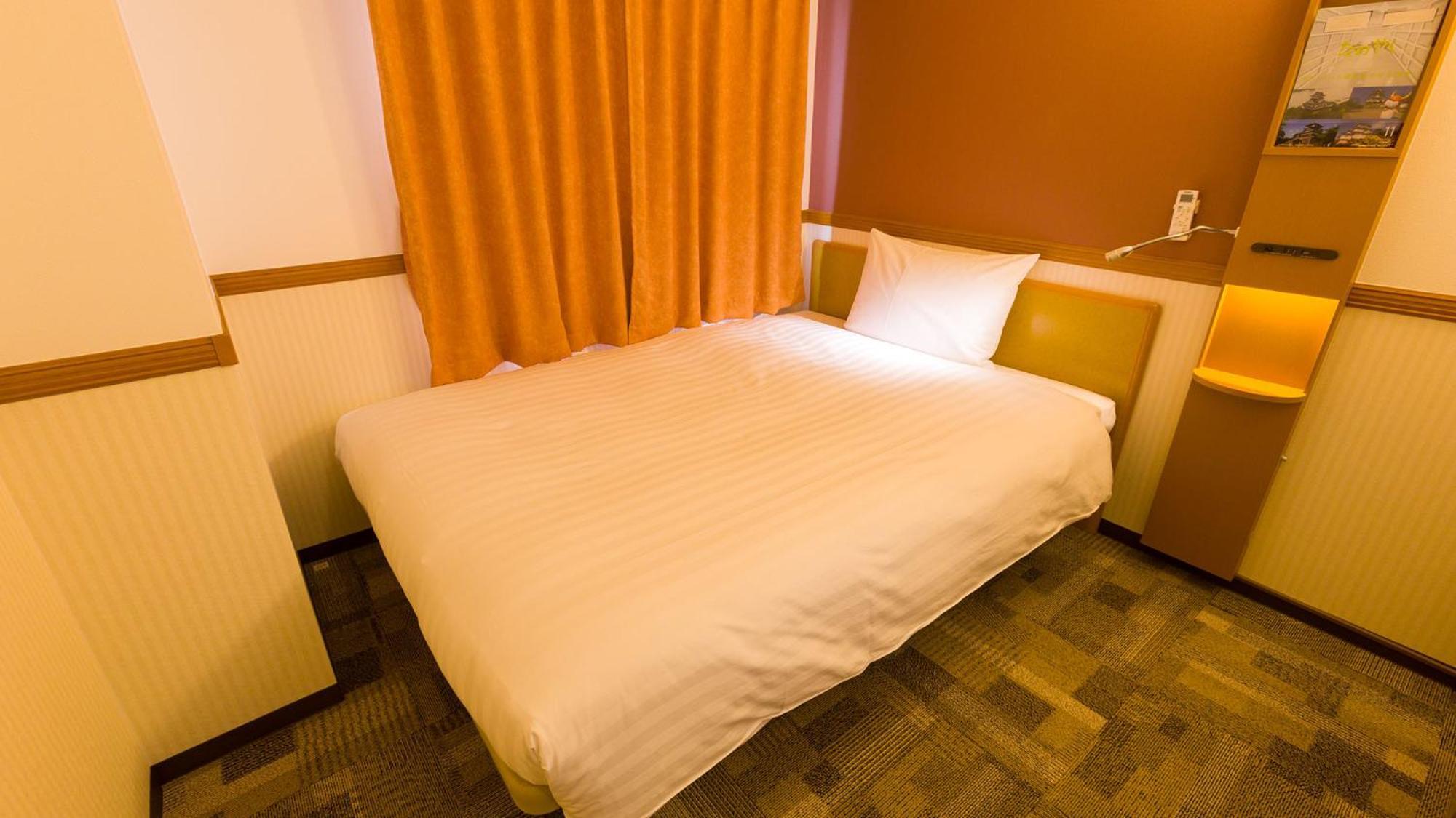 Toyoko Inn Toyohashi Eki Higashi Guchi Ruang foto